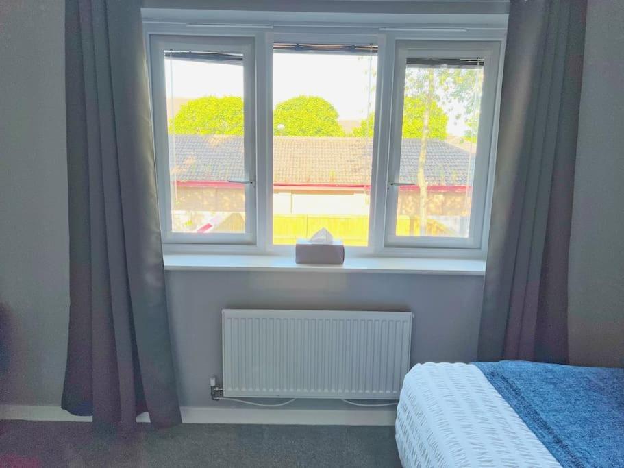 Villa Comfy Modern 3Br Semi Detached 400Mb Wifi Free Double Parking Newcastle upon Tyne Exterior foto